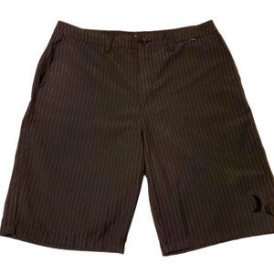 Hurley Golf Shorts Mens Size 34 Black w/ Pinstrip Flat Front Polyester Chino